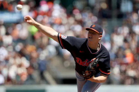 Tigers get past Giants 3-1 in 10th